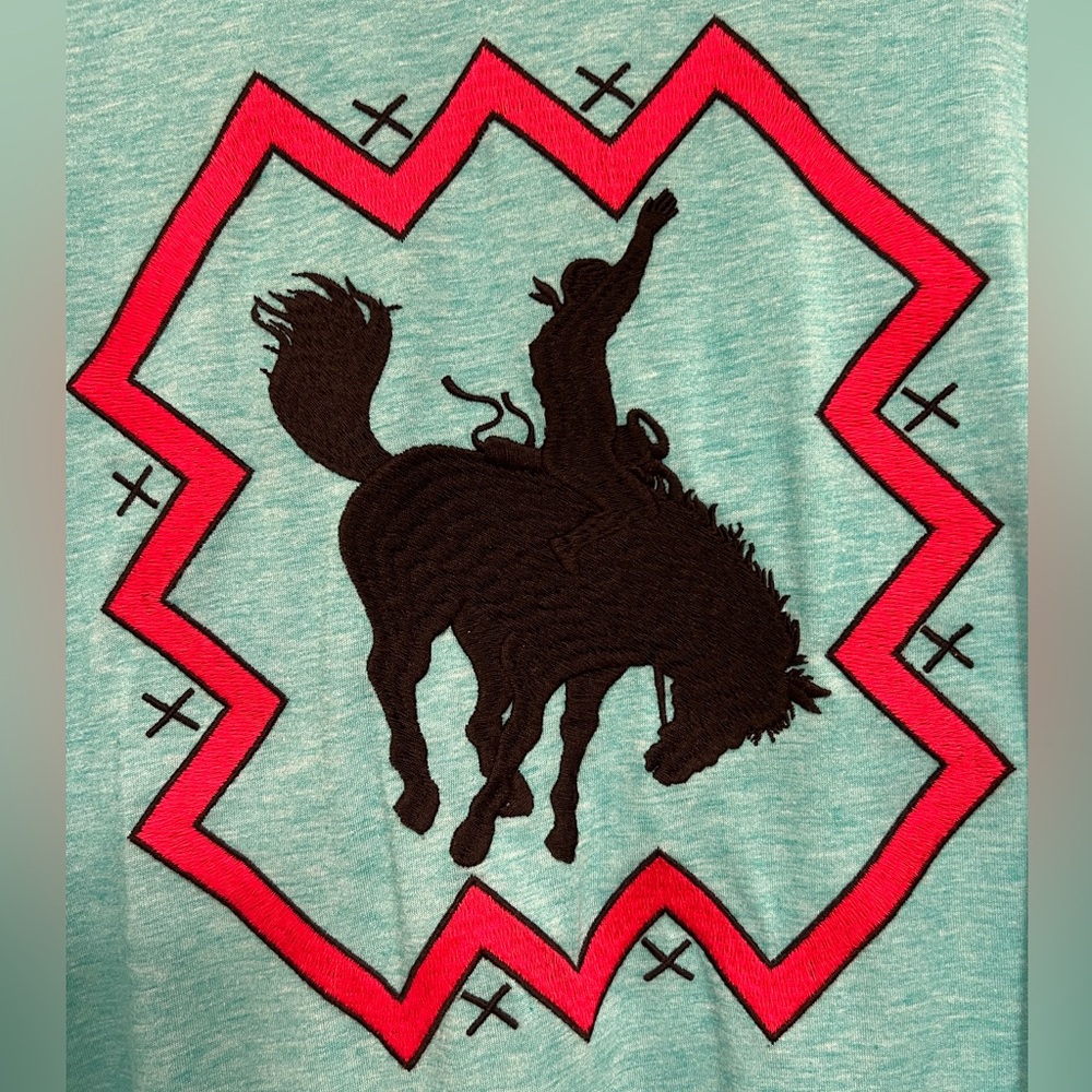 Women’s Rodeo Tshirt - Picture 2 of 3